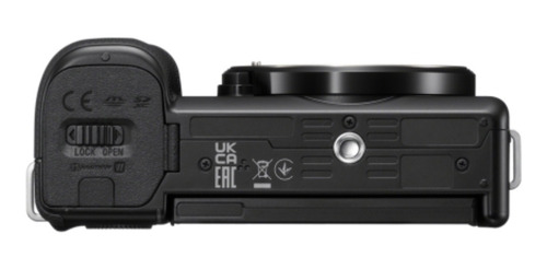 Imagen 3 de 7 de Sony Alpha Kit ZV-E10 + lente SELP1650 ILCZVE10L sin espejo color negro