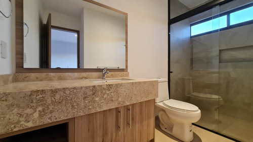 Estrena Casa De 3 Recámaras En Juriquilla Querétaro