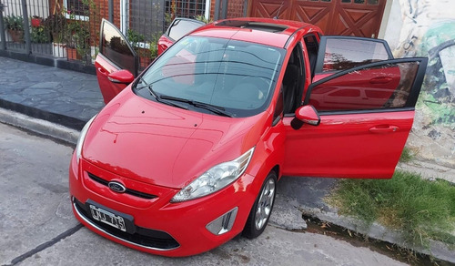 Ford Fiesta Kinetic 1.6 Design 120cv Titanium