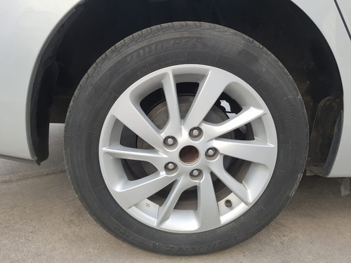 Imagen 11 de 15 de Nissan Sentra 2016 1.8 Sense Mt