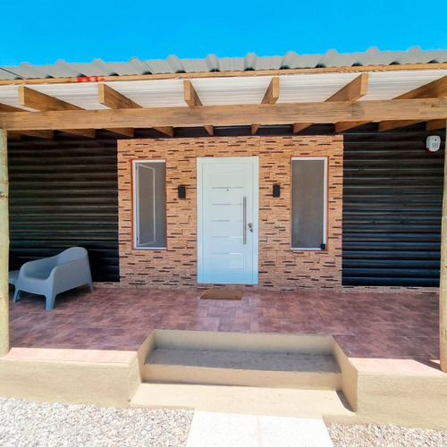 Imagen 2 de 24 de Venta De Casa Con Pileta De 4 Dormitorios C/ Cochera En Cosquín