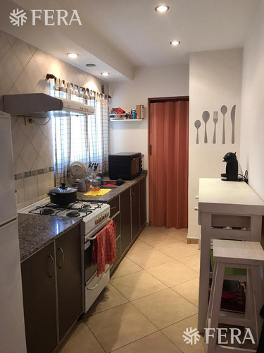 Venta De Departamento 3 Ambientes Con Cochera En Sarandi (26573)