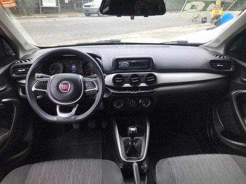 Imagem 10 de 14 de Fiat Argo 1.0 (flex)