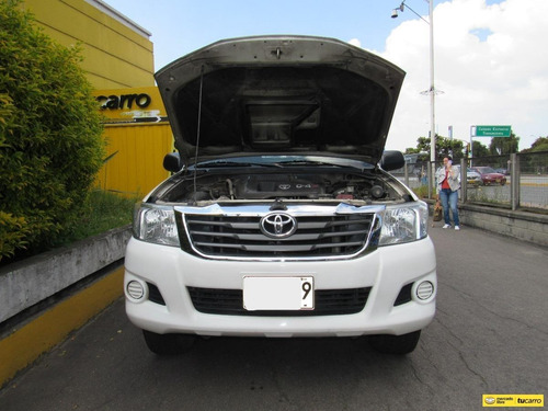 Imagen 22 de 25 de Toyota Hilux 2.5 4x4