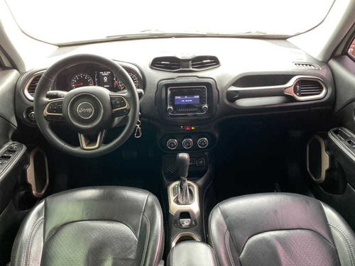 Imagem 10 de 15 de Jeep Renegade Sport 1.8 Flex Aut 2016