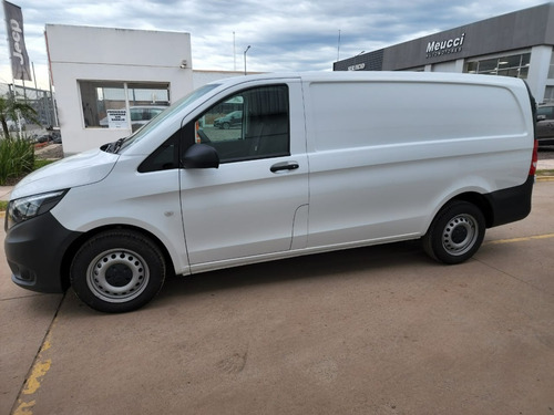 Imagen 3 de 11 de Mercedes Benz Vito Furgon Cdi