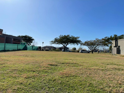 Lote En Venta El Canton Barrio Islas A Laguna