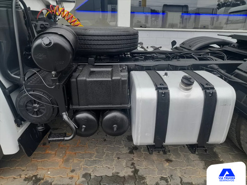 Volkswagen 25.360 Ctc 6x2 2021/2022