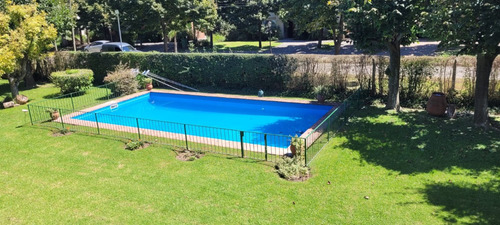 Venta Casa Cc San Carlos 250 M² Lote 880 M² 4 Dorm.
