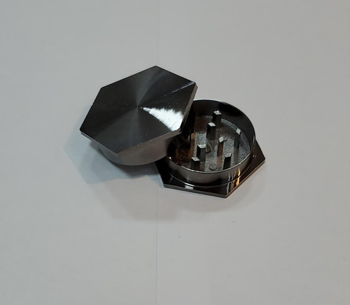 Imagen 1 de 3 de Picador Triturador Metálico - Hexagonal Chato Simple