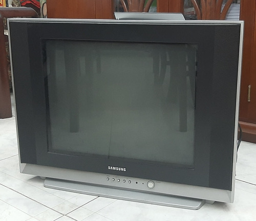 Imagen 1 de 5 de Televisor Samsung De 21 Pulgadas