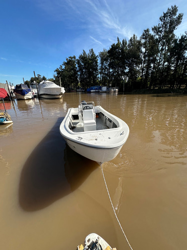 Tracker Con Consola 5,20 + Yamaha 40hp 2 Tiempos