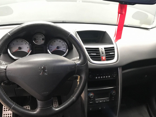 Imagen 13 de 15 de Peugeot 207 Cc 2010