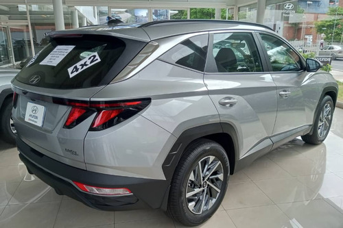 Imagen 8 de 13 de Hyundai Tucson Gls 2wd