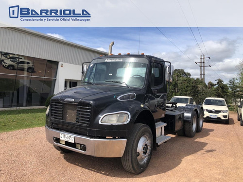 Freightliner M2 106 6x2 2008  - Barriola