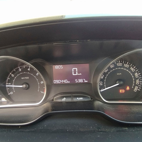 Peugeot 208 Allure 1.5 Touchscreen
