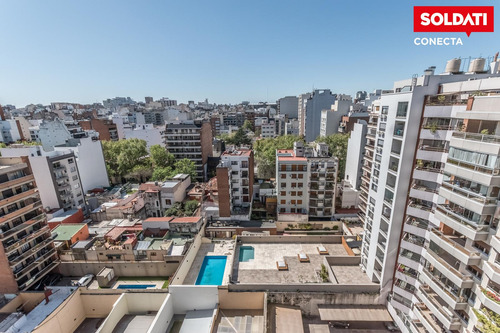 Departamento En Venta De 4 Ambientes En Caballito Con Balcón Y Patio. Excelente Construcción.