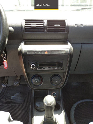 Volkswagen Suran Highline 1.6 2009 Impecable!