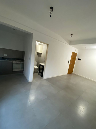 Imagen 3 de 14 de Oficina En Venta En Banfield, Lomas De Zamora, G.b.a. Zona Sur