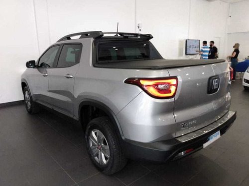 Imagem 6 de 15 de Fiat Toro 1.8 16v Evo Flex Freedom 4x2 2020