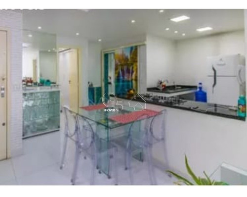 Imagem 3 de 6 de Apartamento À Venda - Centro De São Paulo 2 Dormitórios, Sala Ampla Para Dois Ambientes Cozinha Com Armários Aceita Permuta Com Imóvel Em Jundiaí - Ap00808 - 70686819