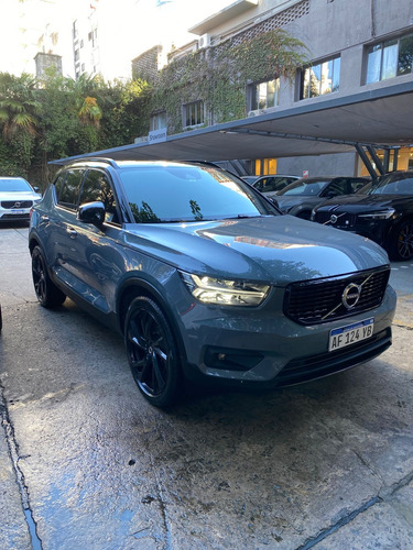 Volvo XC40 2.0t T5 R-design Awd