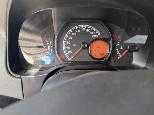 Imagen 12 de 15 de Fiat Strada 2018 1.4 Working Dc C/gnc
