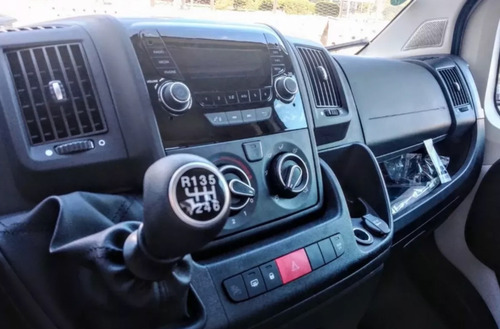 Peugeot Boxer 2.2 Hdi 435m Premium