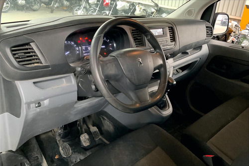 Peugeot Expert 2023