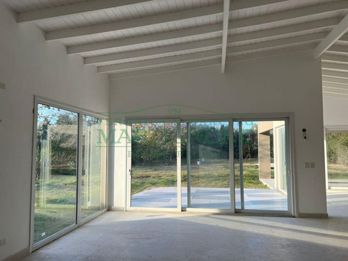 Imagen 4 de 16 de Casa En Venta En Club De Campo San Francisco Pilar