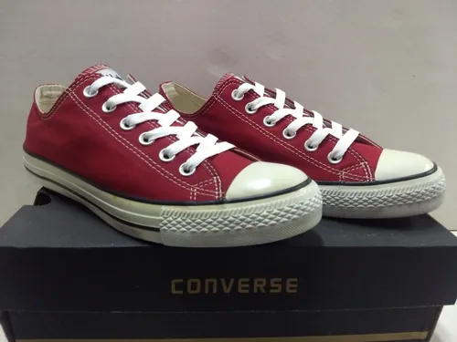 Converse rojas top mujer usadas