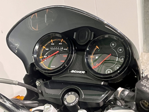 Imagen 10 de 16 de Bajaj Boxer 150 X 2024