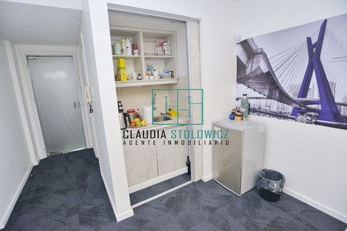 Venta Apartamento Oficina Consultorio En Ciudad Vieja Sobre Rambla Portuaria Impecable Con Disponibilidad Inmediata