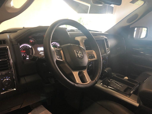 Imagen 11 de 12 de Ram 1500 2019 8500 Km Con Accesorios Increible