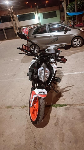 Imagen 11 de 19 de Ktm Duke 390
