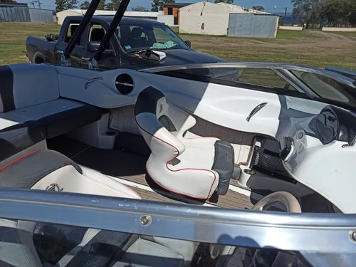 Arco Iris Eclipse 19 Motor 150 Hp 4t C/trailer
