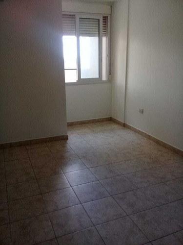 Imagen 12 de 13 de Departamento En Alquiler Sobre Bv. San Juan