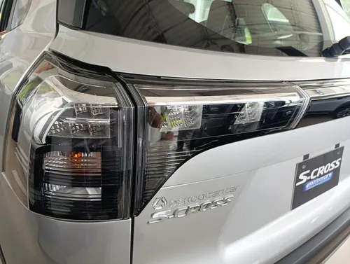 Suzuki Scross Automatica Hibrida 2026
