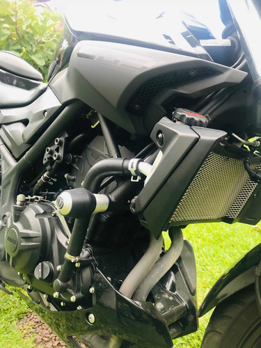 Yamaha Mt03