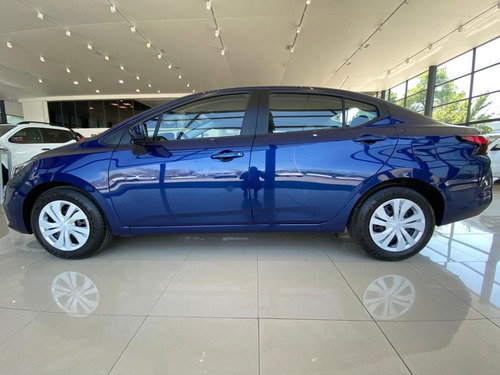 Imagen 2 de 10 de Nissan Versa Sense Mt #09
