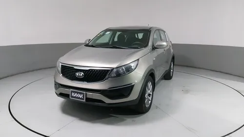 Kia Sportage 2.0 Lx At