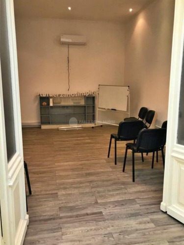 Casa Para Empresa En Parque Rodó