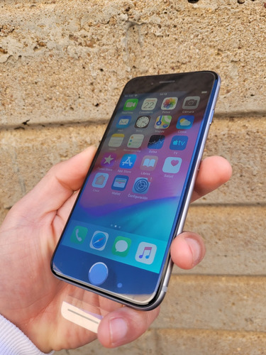 iPhone 6 Nunca Usado Aun Con Plásticos Liberado De Fábrica (Usado)