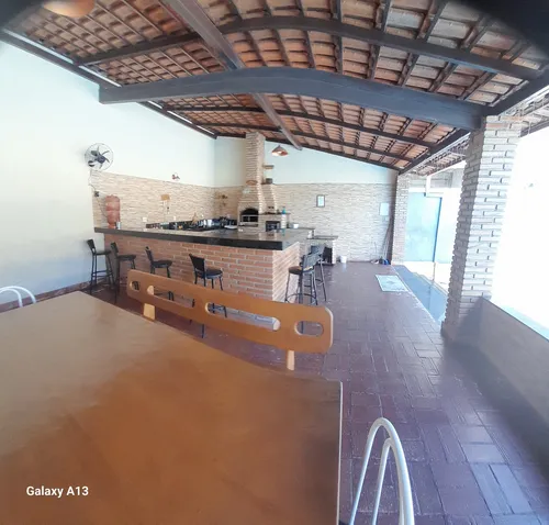 Oportunidade, Linda Casa Plana, Perto De Todo Tipo De Comérc