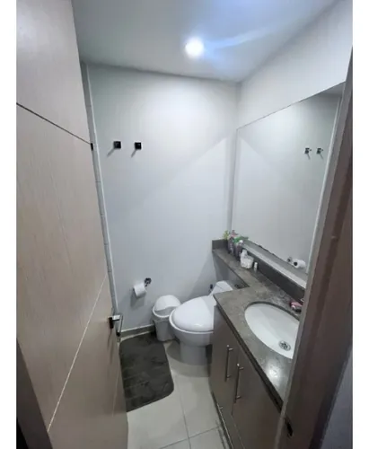 Rhbr-12854 (apto Tranquilo, Piso 6, Poblado, Loma Del Indio)