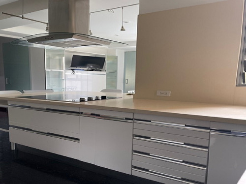 Las Mercedes Vendo Apartamento 4 Hab Calle Cerrada