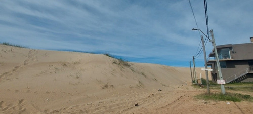 Imagen 1 de 7 de Terreno. Playa La Viuda. Punta Del Diablo