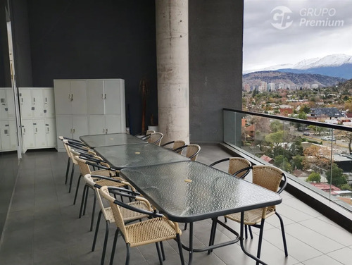 Oficina En Venta Con Renta Vigente - Los Dominicos 