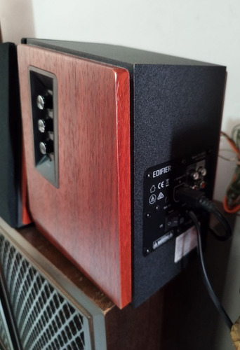 Bocinas Edifier Modelo R1700bts Café (Usado)