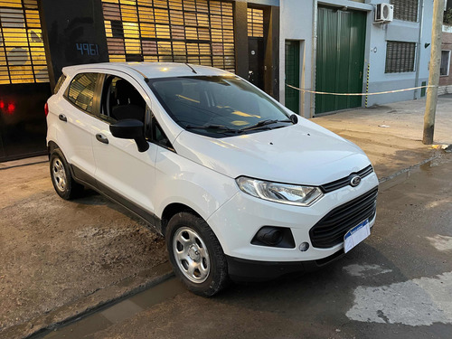 Imagen 5 de 25 de Ford Ecosport 2016 1.6 Se 110cv 4x2